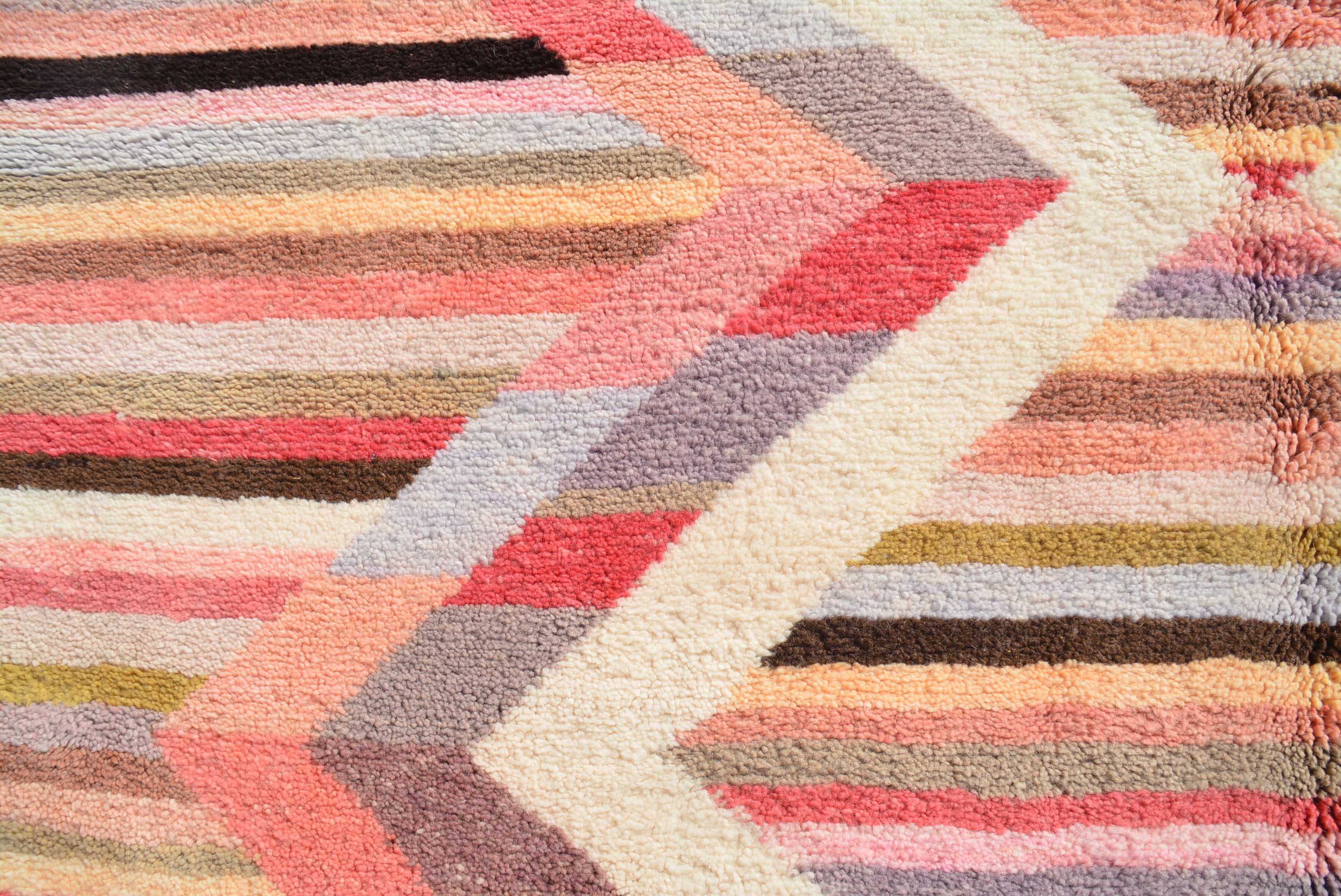 April (8'2" x 10'0") - Abstract Multicolor Striped Diamond Geometric Azilal Rug - Image 2