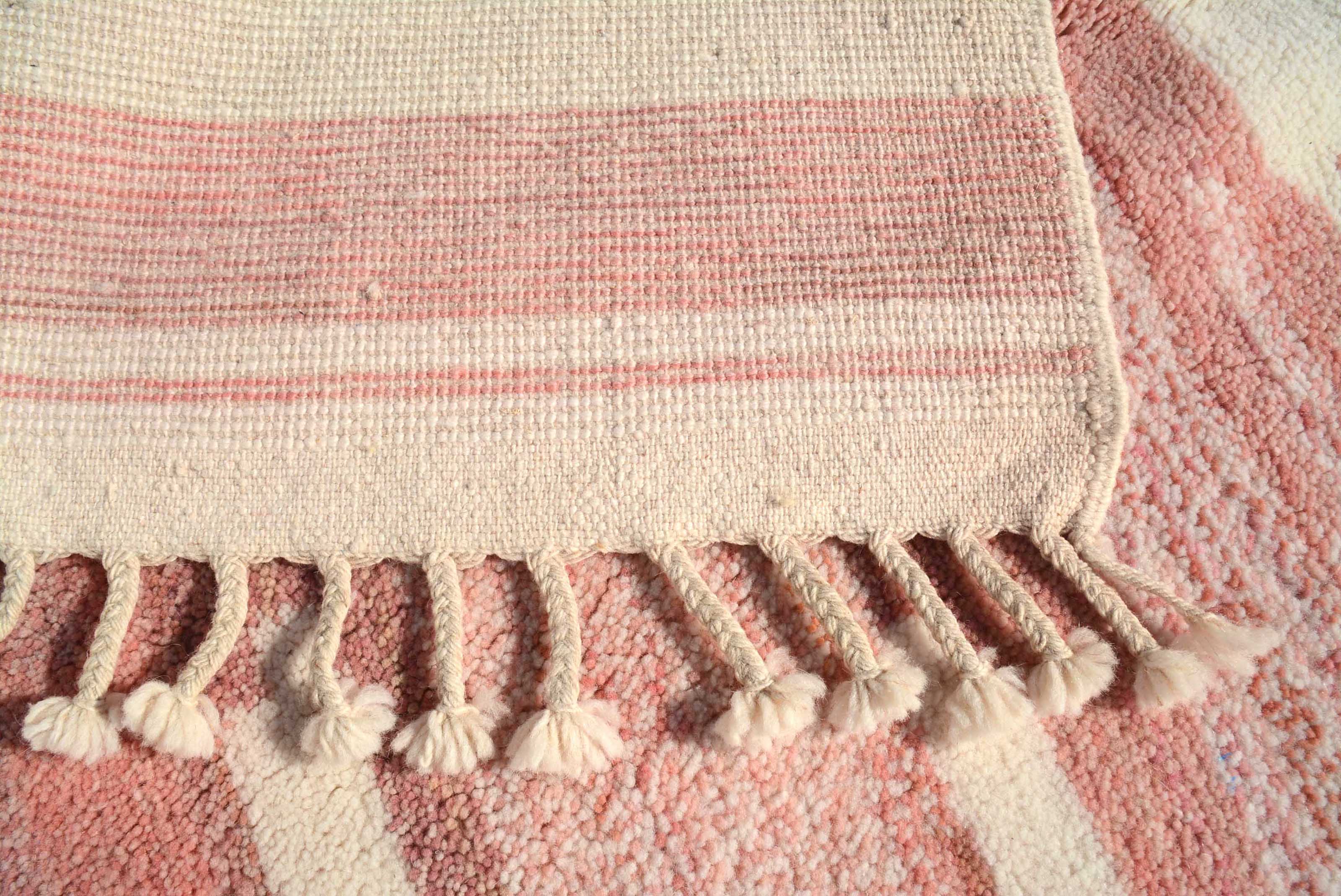 Bloomify (5'2" x 8'0") - Abstract Pink Horizontal Stripe Azilal Rug - Image 4