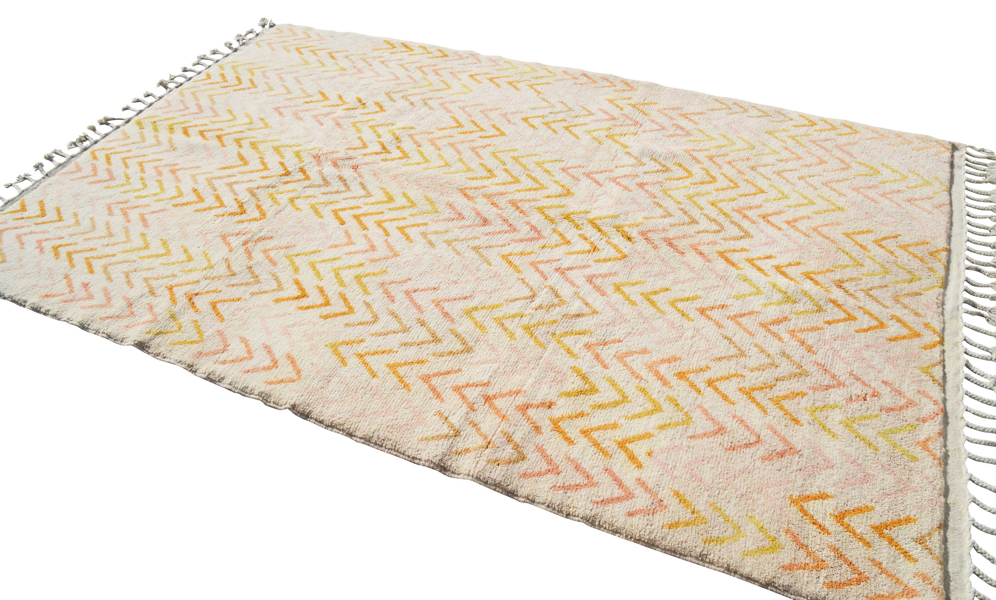 My Way (6'0" x 9'3") - Abstract Yellow & Orange Arrow Chevron Berber Rug - Image 5