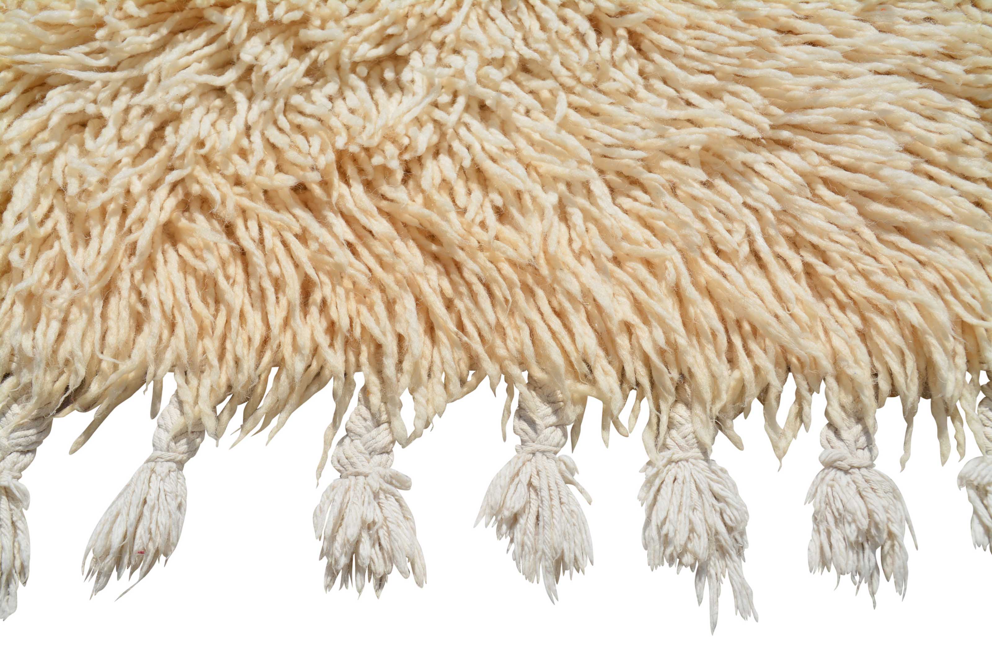 Pale Spring II (5'4" x 6'6") - Solid Pale Wheat Ultra Shag Berber Rug - Image 3