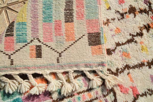 Riad (3'10" x 5'10") - Vibrant Multi-Color Abstract Azilal Berber Rug - Image 4